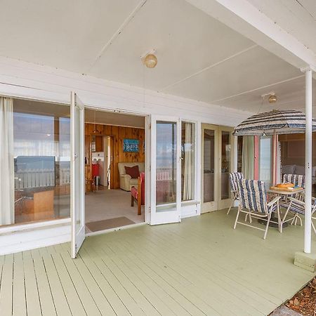 Lake Edge Cottage - Waitahanui Holiday Home المظهر الخارجي الصورة